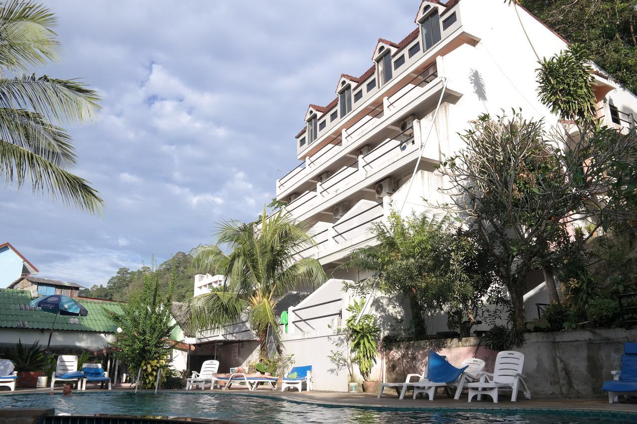 191Inn Patong Экстерьер фото