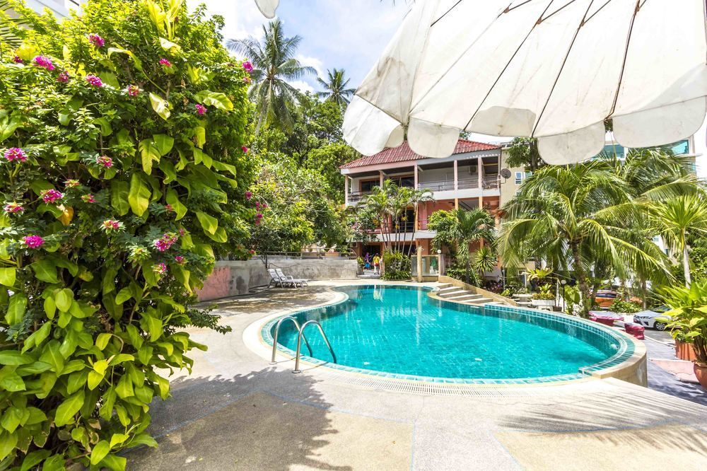 191Inn Patong Экстерьер фото